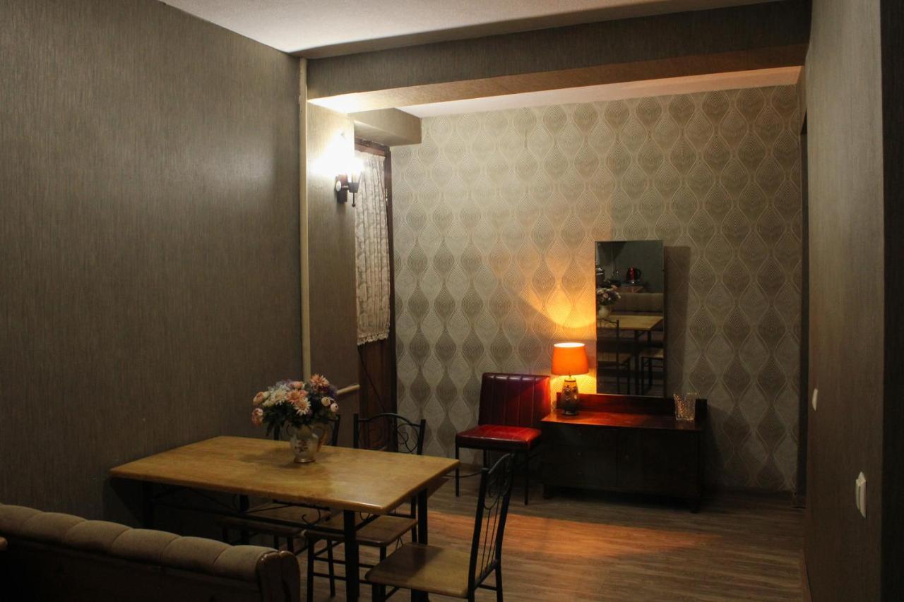Nino'S Guest House 第比利斯 外观 照片