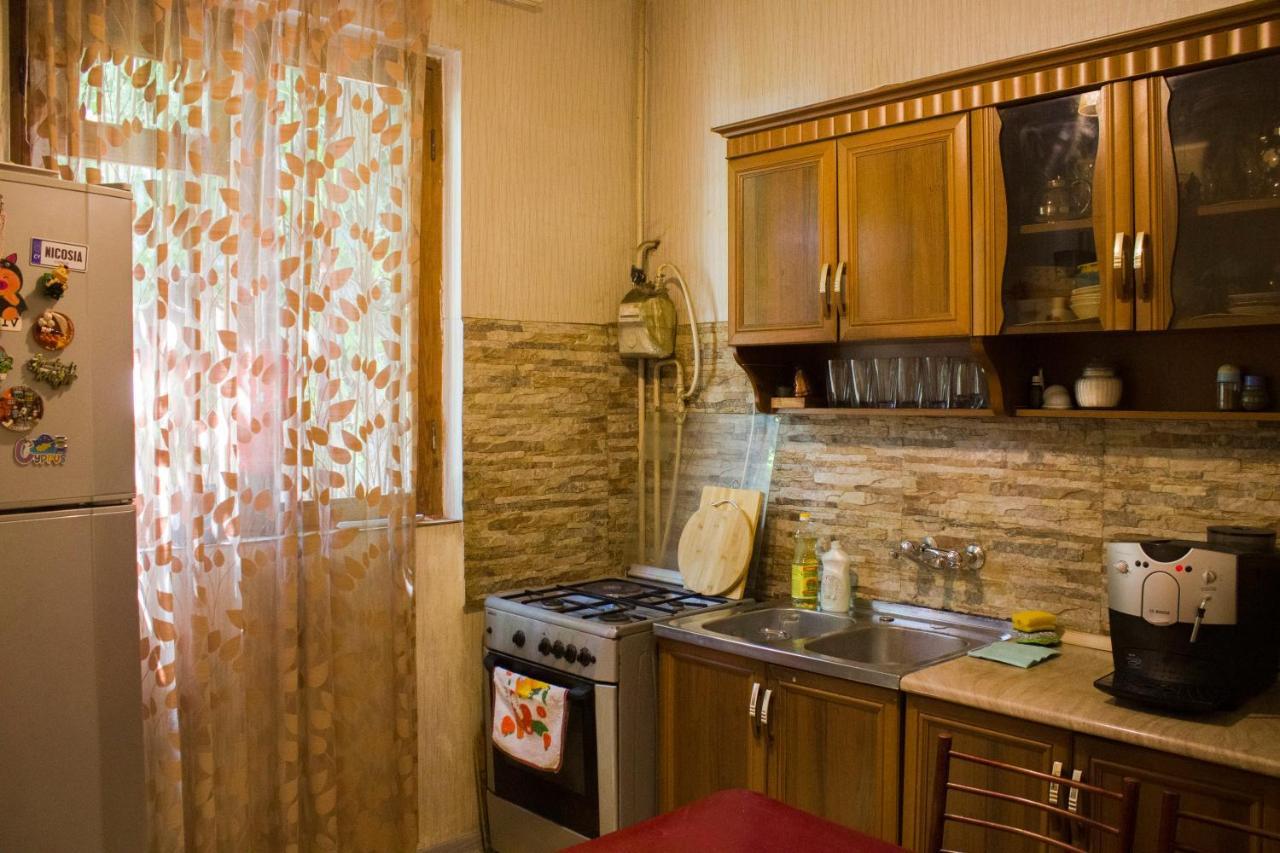 Nino'S Guest House 第比利斯 外观 照片